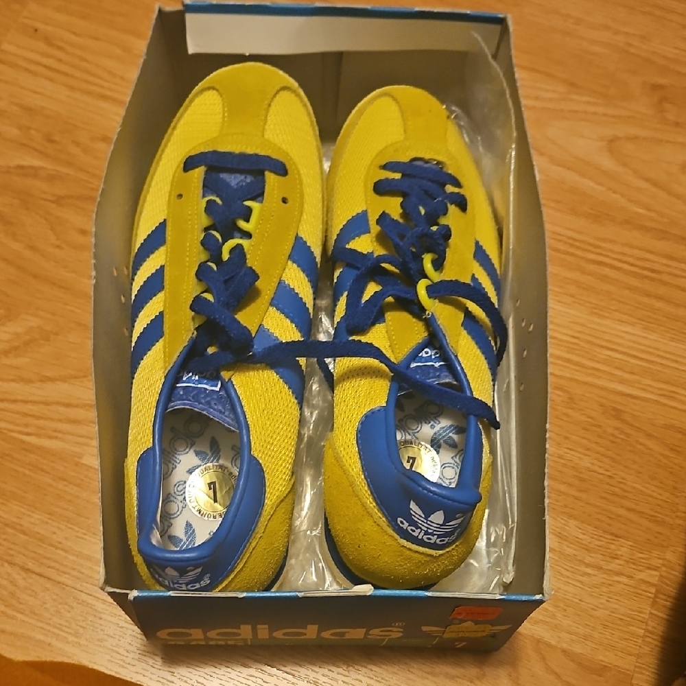VINTAGE Adidas Originals SL 72 RS Utility Yellow Royal Blue Suede Sneakers